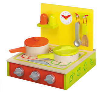 Dřevěný vařič + nádobí