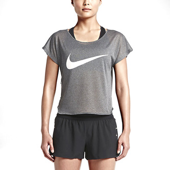 RUN FREE COOL SWOOSH SS, 10 | RUNNING | WOMENS | SHORT SLEEVE TOP | BLACK/WHITE/REFLECTIVE SILV | M