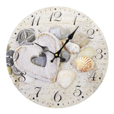 Hodiny nástěnné dřevo srdce na pláži pr. 34 cm