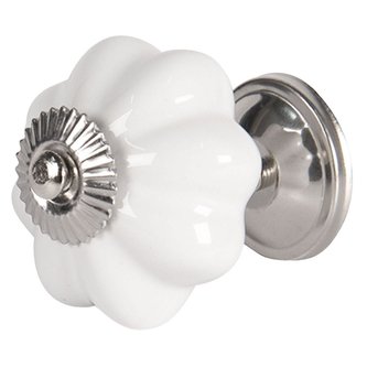 Nábytková úchytka