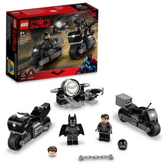 LEGO BATMAN 76179 Honička na motorce Batmana a Seliny Kyle