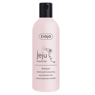 Ziaja Čisticí & hydratační šampon pro všechny typy vlasů Jeju (Cleansing & Moisturising Shampoo) 300 ml woman