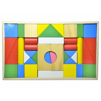 Dřevěné kostky v boxu