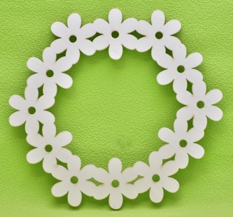 Dřevěný věnec Květinky 25 cm