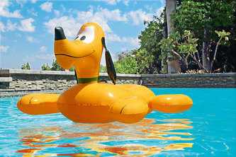 Nafukovací pes Pluto, 1,17m x 1,07m