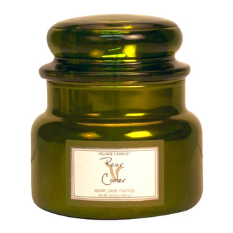Svíčka ve skleněné metalické dóze Village Candle, Hruškové osvěžení, 312 g Svíčka ve skleněné metalické dóze Village Candle, Hruškové osvěžení, 312 g