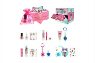 Sada s překvapením pro holky šminky/make-up v krabičce 10x6x10cm