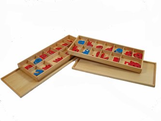 Velká pohyblivá abeceda, dřevěná