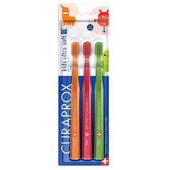 Curaprox Zubní kartáček pro děti ve věku 4-12 let 3 ks child