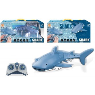 Rekin pływający na radio