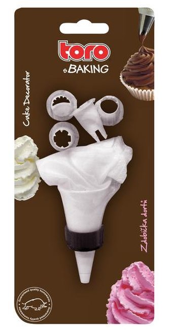 ZDOBICKA DORTU BÍLÁ LÁTKOVÁ 4 NÁSTAVCE BÍLÝ PLAST