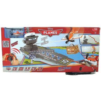 Letadlová loď a létající letadlo RC