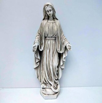 Madona šedobílá velká