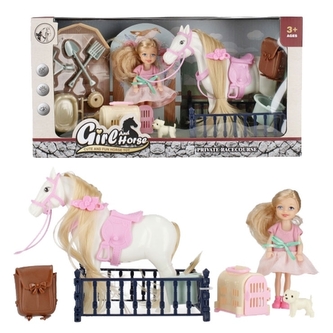 Panenka s koníkem, pejskem a doplňky