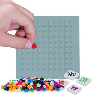 PIXIE CREW  svití ve tmě  nalepovací panel čtverec