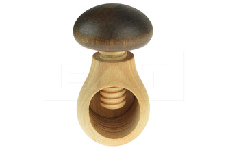 Dřevěný louskáček na ořechy - Hříbek