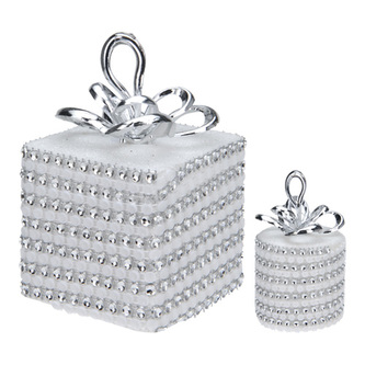 Vánoční ozdoba - bílo / stříbrná dárek, 95 mm / 1ks