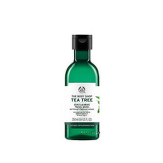 The Body Shop Čisticí gel pro mastnou a problematickou pleť Tea Tree (Skin Clearing Facial Wash) 250 ml woman