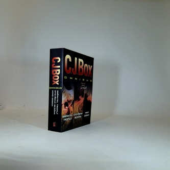 C.J.Box-Omnibus-Sběratel trofejí, Otevřená sezona, Mimo dosah
