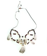 Indiánský náhrdelník s peřím