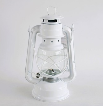 Lampa petrolejová 23cm  ANTIK bílá