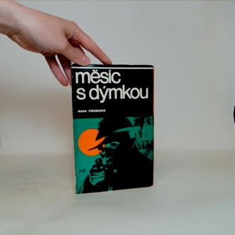 Měsíc s dýmkou