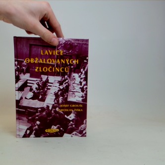 Lavice obžalovaných zložinců