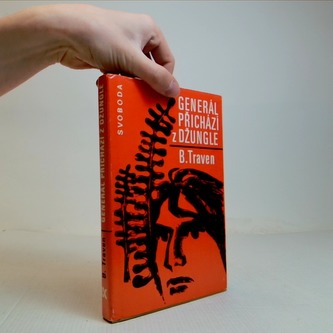 generál přichází z džungle