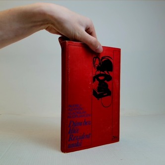 Dům bez klíče,rezident uniká