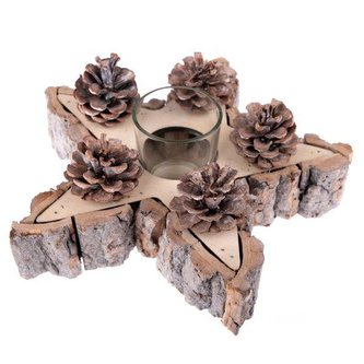 Dřevěný svícen s šiškama hvězda