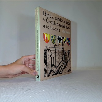 Hrady, zámky a tvrze v Čechách, na Moravě a ve Slezsku - Jižní Morava
