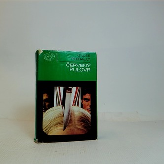 Červený pulovar