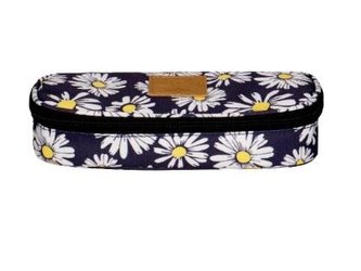 Piórnik z klapką Stokrotki PAUL&CO;