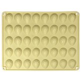 FORMA SILIKONOVÁ OŘECH 40KS KRÉMOVÁ 33,5X25,8X1,3C