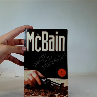 Vraždy pod stromeček