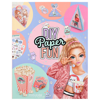 Kreativní sešit Top Model, Christy, 32 stran, 8 archu samolepek