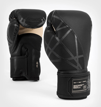 Boxerské rukavice Venum Tecmo 2.0 černá 16oz