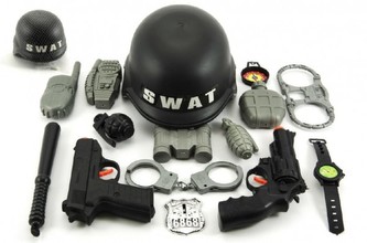 Přilba vojenská plast s doplňky 22cm v síťce