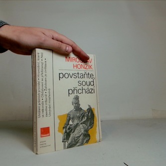 Povstaňte, soud přichází