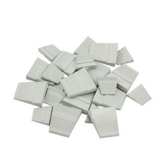 Klínky plastové 20 13 x 13 x 4,5