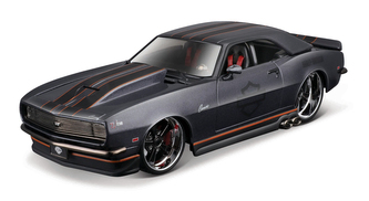 Maisto - Harley-Davidson Custom, 1968 Chevrolet Camaro Z/28 , 1:24