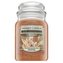 Vonná svíčka Yankee Candle z kolekce  provoní váš domov až na hodin. Tato dřevitá vůně vám zpříjemní každý den!