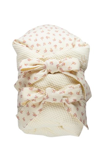 enie baby Zavinovačka VAFLOVÁ  béžová/květy  80x80 cm z dutého vlákna