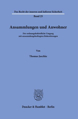 Ansammlungen und Anwohner.