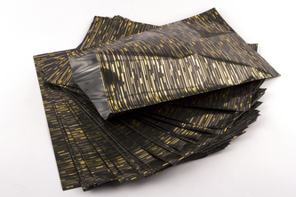 Sáček polypropylenový metalizovaný s potiskem 25 x 40cm 50ks černý se zlatou