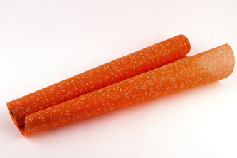 Vlizelín aranžerský a dekorativní se vzorem lístků ORANŽOVÁ S BÍLOU