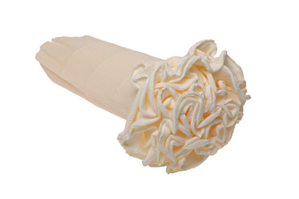 Krepový kornout světle krémový 603