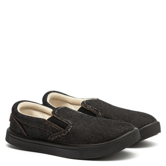 Oldcom Slip-On BOSTON Černé s černou podrážkou Velikost: 35, Barva: Černá