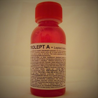 Vitrolept leptací pasta na sklo 1000g