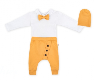 Baby Nellys 3-dílná sada Hubert, body s motýlkem, tepláčky a čepička - hořčicová, vel. 80; 80 (9-12m)